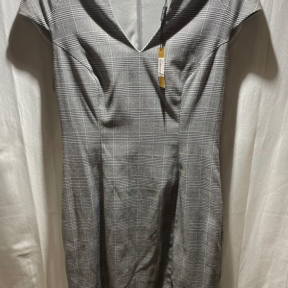 Alexia Admor Gray Pleated Sheath Dress